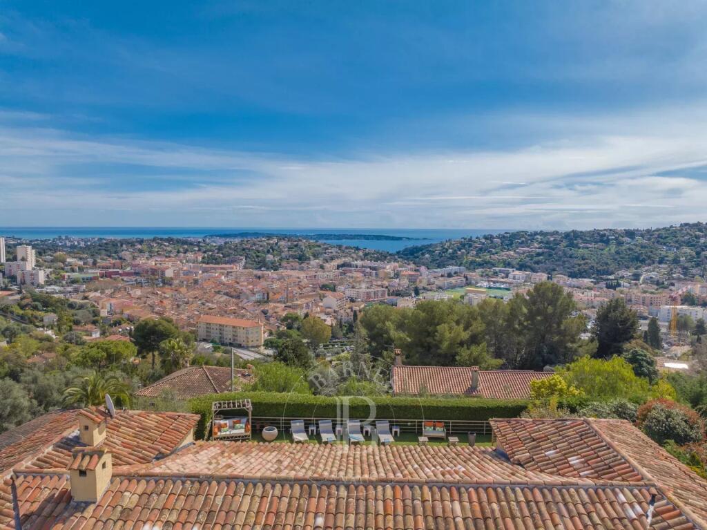 Main image of property: Provence-Alps-Cote d`Azur, Alpes-Maritimes, Vallauris