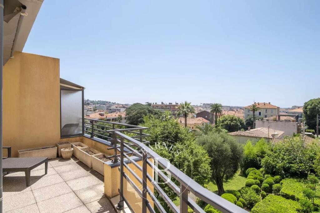 Main image of property: Provence-Alps-Cote d`Azur, Alpes-Maritimes, Cannes
