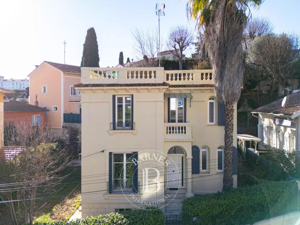 Main image of property: Provence-Alps-Cote d`Azur, Alpes-Maritimes, Nice