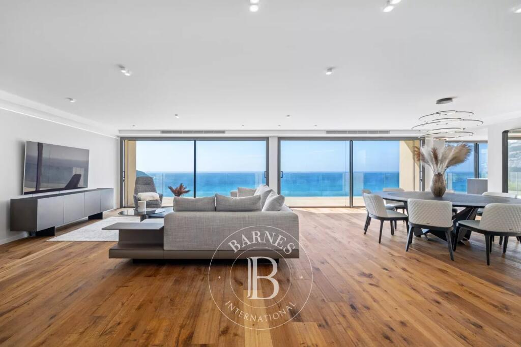 Main image of property: Provence-Alps-Cote d`Azur, Alpes-Maritimes, Roquebrune-Cap-Martin