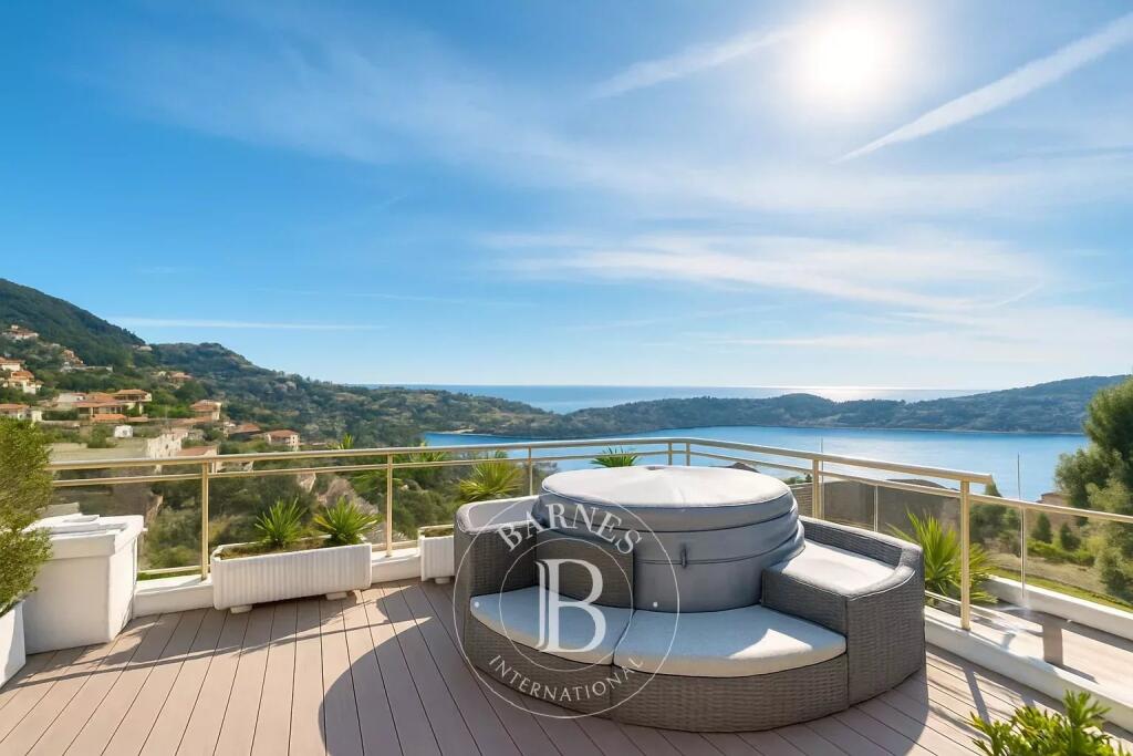 Main image of property: Provence-Alps-Cote d`Azur, Alpes-Maritimes, Villefranche-sur-Mer