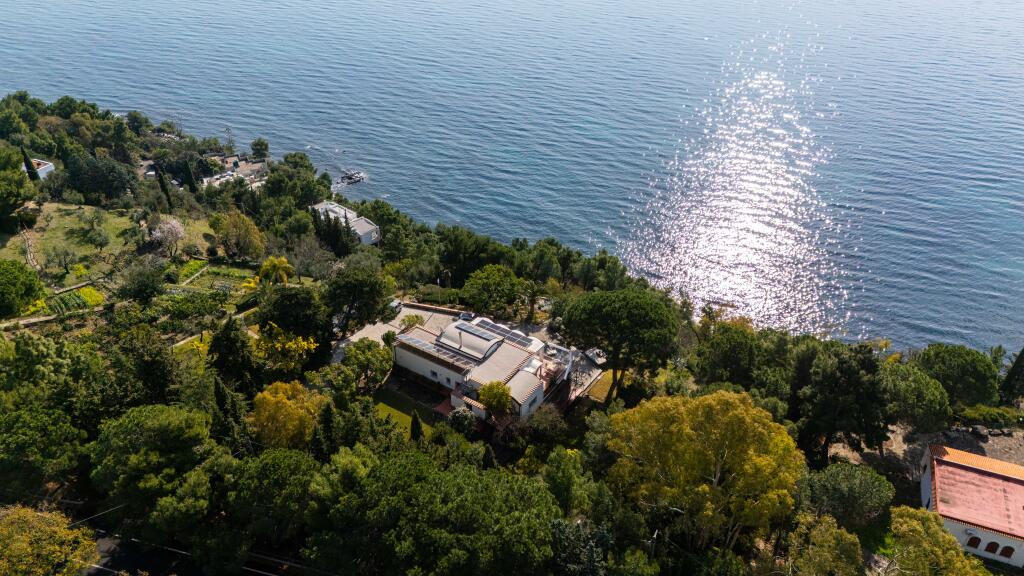 Main image of property: Acciaroli, Salerno, Campania