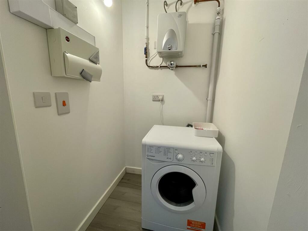Additional property image - Bingley Road, Bradford