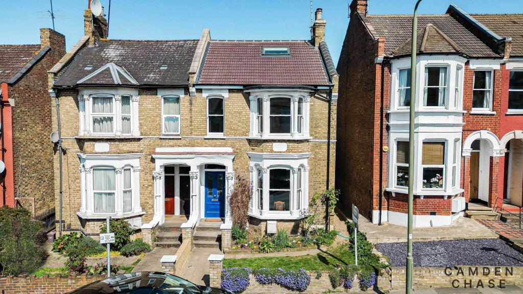 Main image of property: Dollis Road, Finchley, N3 1RB