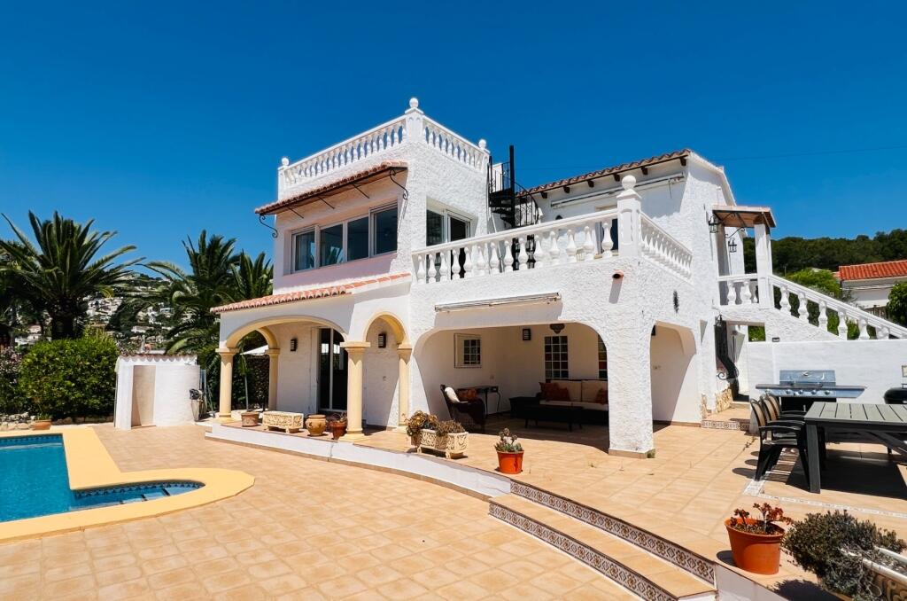Main image of property: Moraira