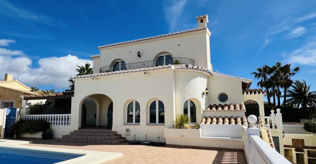 Main image of property: Benitachell
