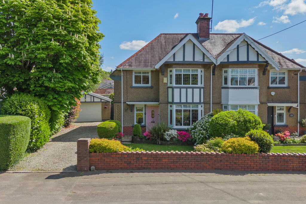 Main image of property: Swansea Road, Pontlliw, Swansea, SA4 9EJ