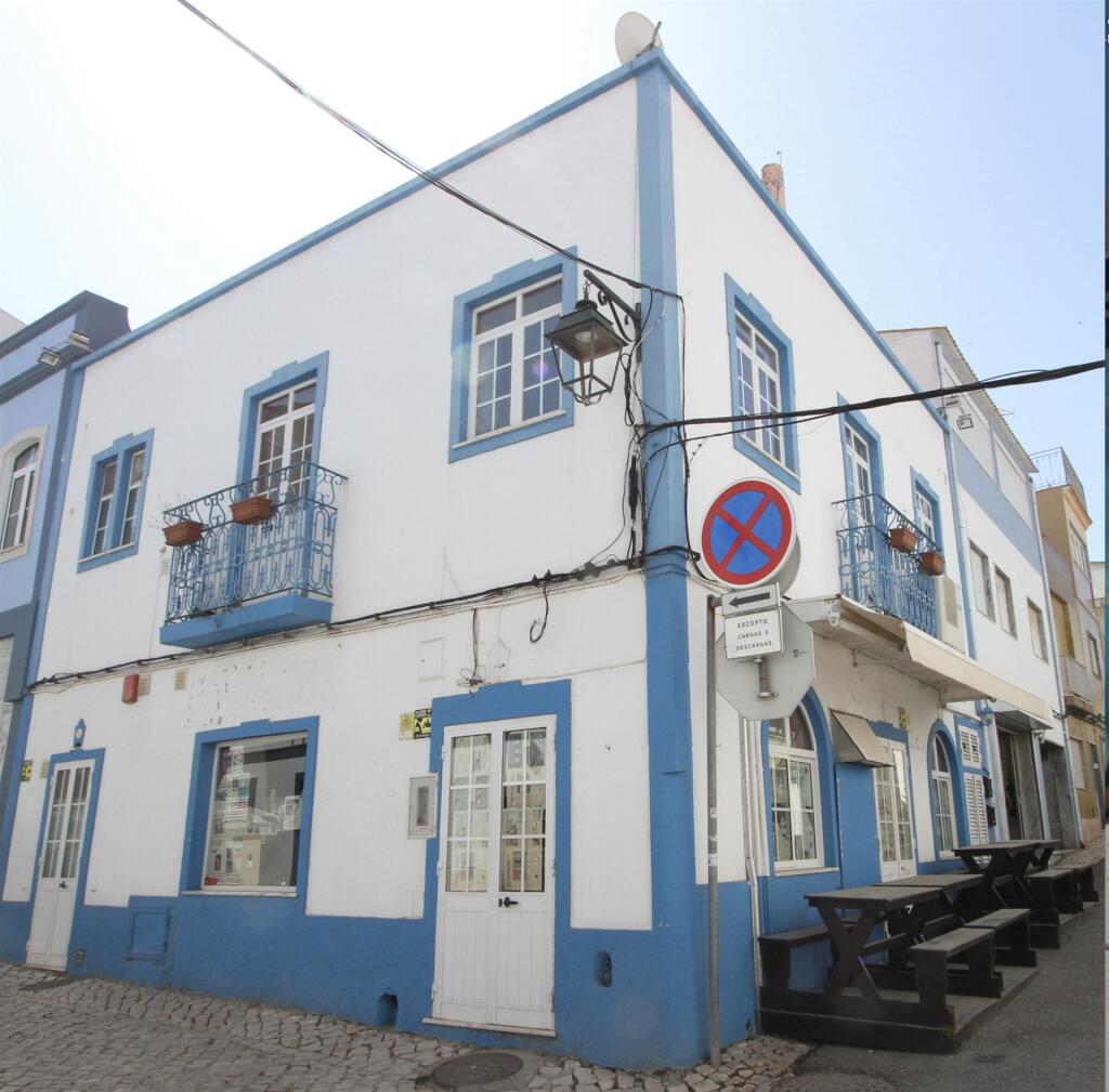 Main image of property: Algarve, Portimão