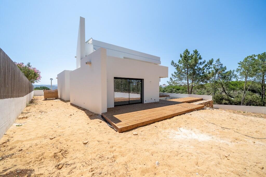 Main image of property: Monte Clerigo, Algarve