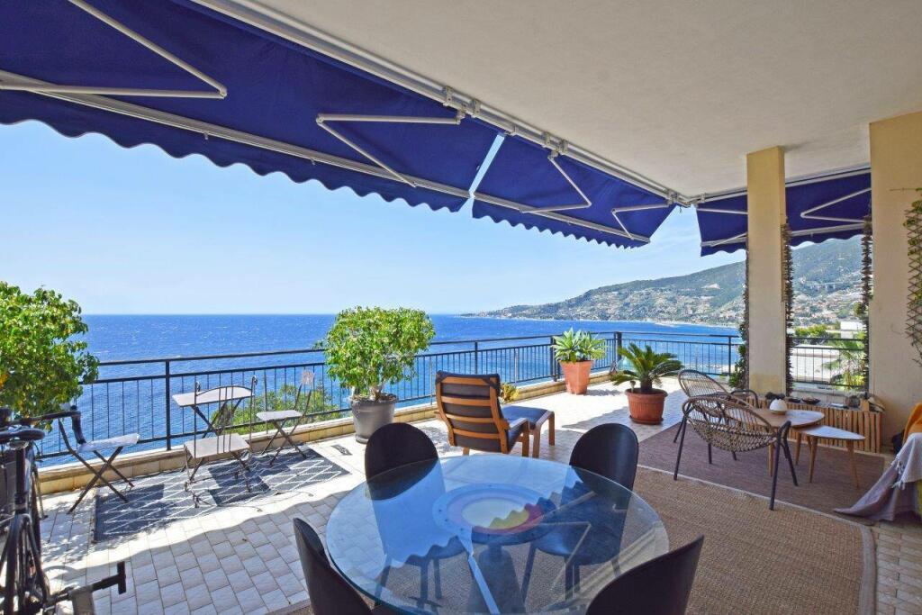 Apartment in Liguria, Imperia...