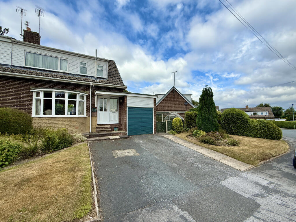 Main image of property: The Spinney, Wakefield, West Yorkshire