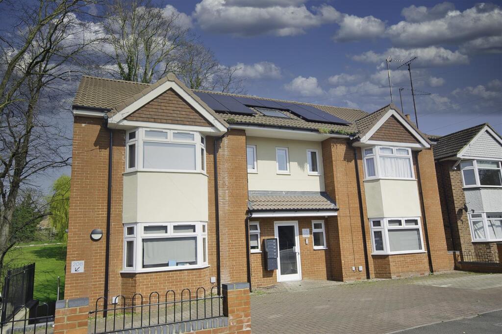 Main image of property: 206 Kingsley Road, Northampton