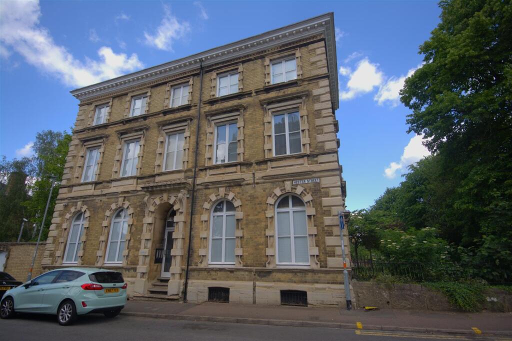 Main image of property: Barrack Road