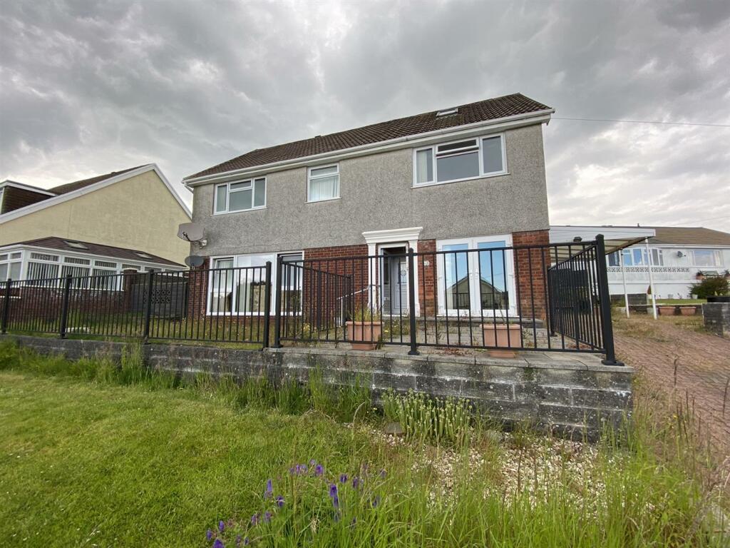 Main image of property: Oaklands, Llanelli