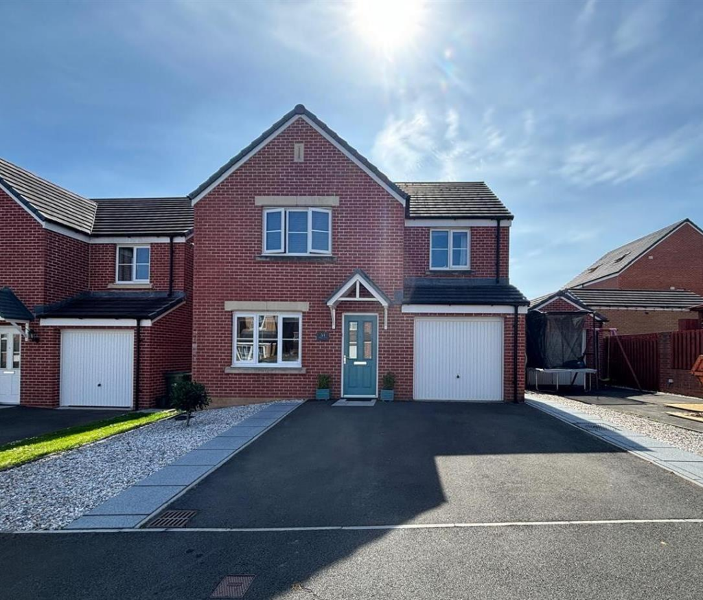 Main image of property: Maes Y Glo, Llanelli