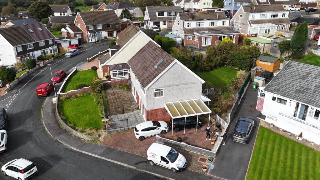 Main image of property: Oaklands, Llanelli