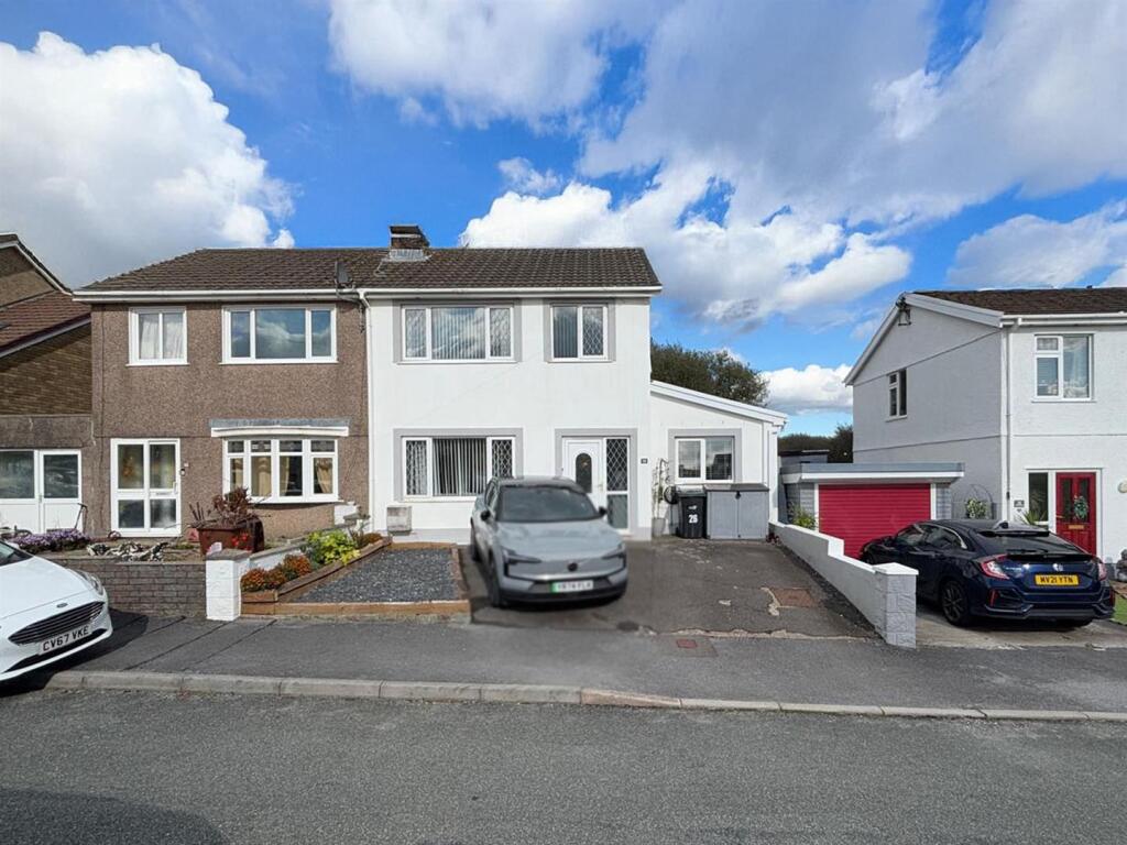 Main image of property: Pen-Y-Mynydd, Llanelli
