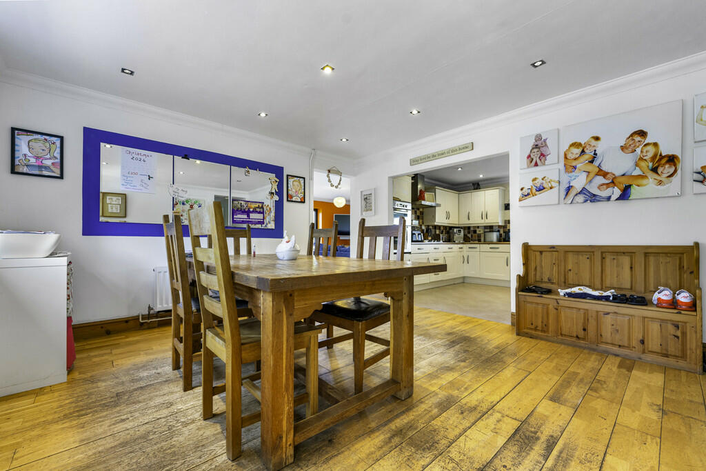 Additional property image - Cross Common Road, Dinas Powys