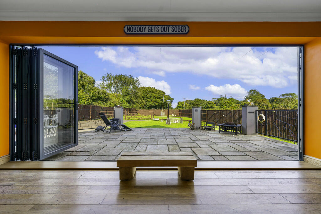 Additional property image - Cross Common Road, Dinas Powys
