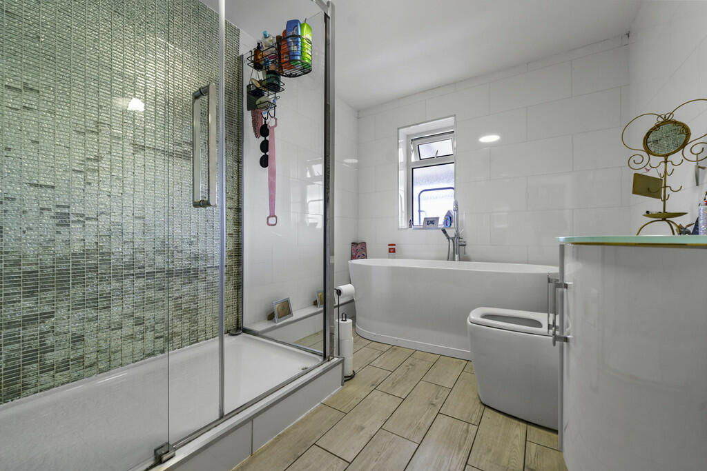 Additional property image - Cross Common Road, Dinas Powys