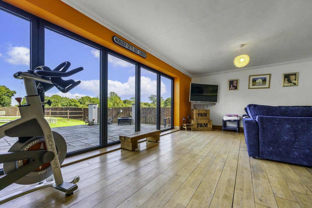 Additional property image - Cross Common Road, Dinas Powys