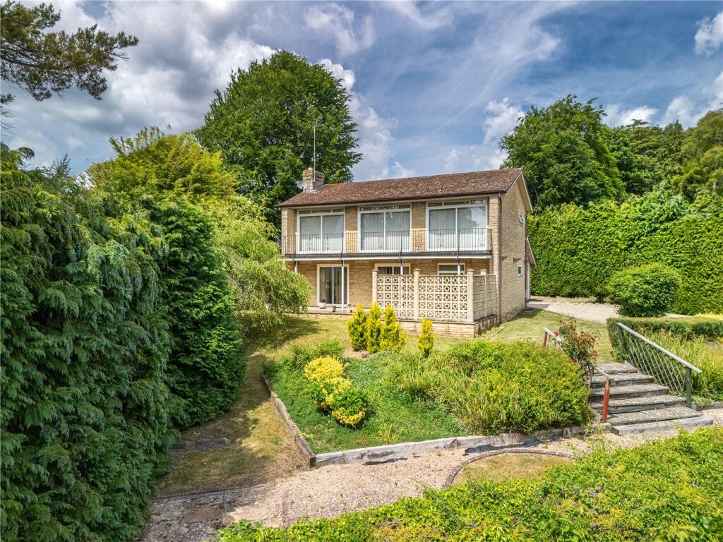 Main image of property: Woodstock Road, Charlbury, Chipping Norton, Oxfordshire