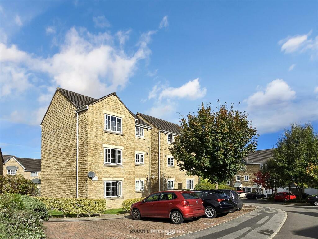 Main image of property: Wood View, Huddersfield
