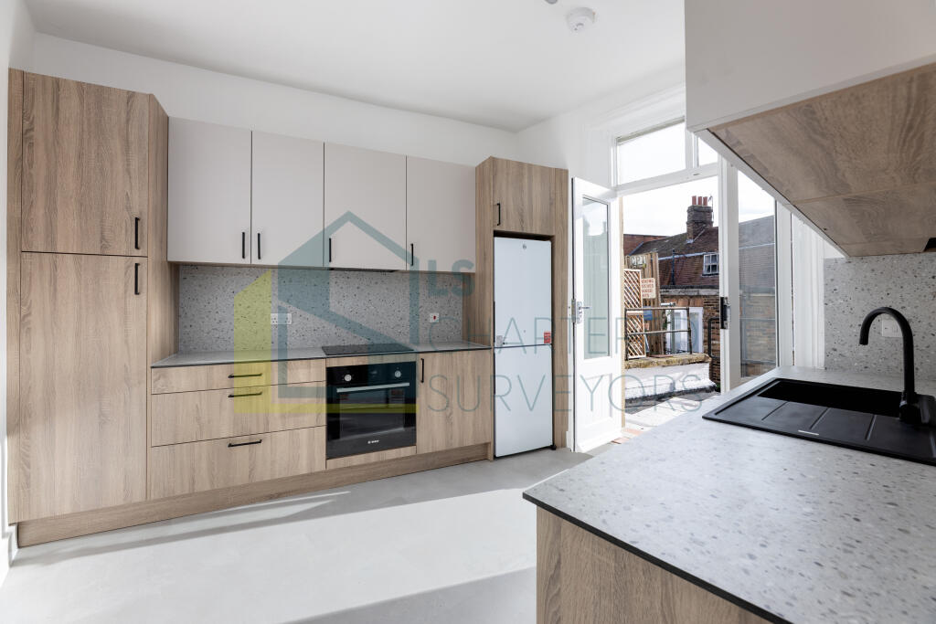 Main image of property: York Street, Twickenham, Greater London TW1 3LD