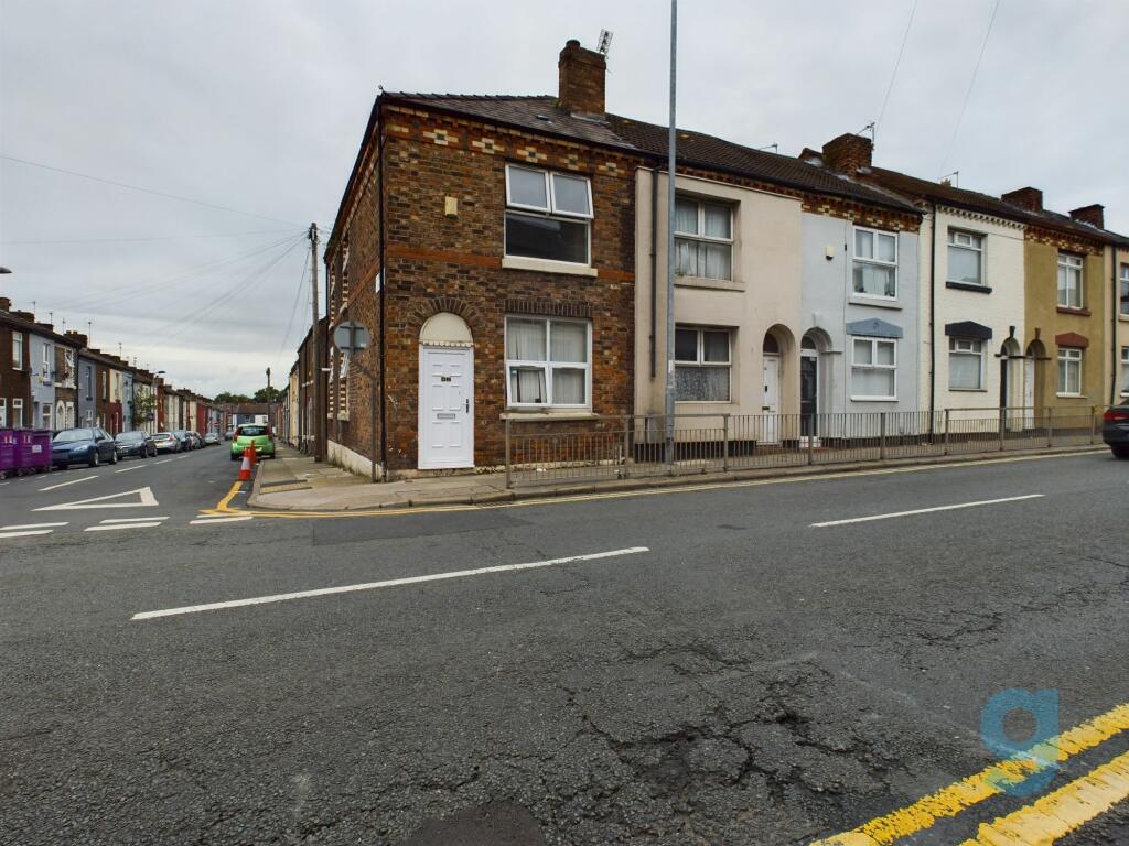 3 bedroom end of terrace house for sale in Oakfield Road, Walton, L4