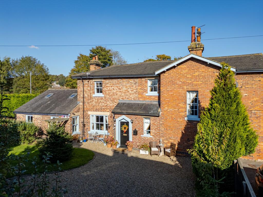 Main image of property: Railway Cottages, Nunthorpe, TS7