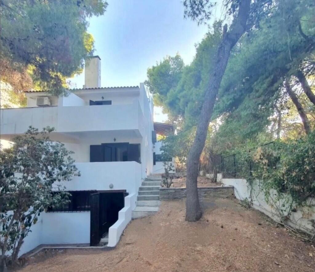 Main image of property: Markopoulo, Attica