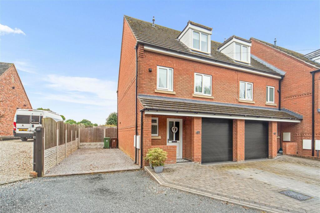 Main image of property: Northgate, South Hiendley, S72