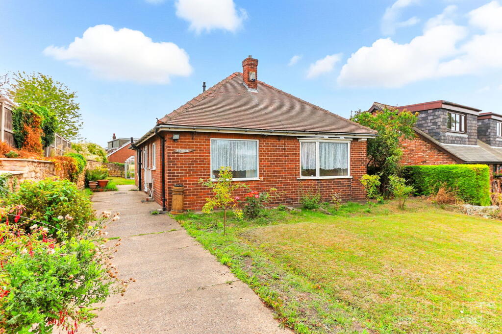 Main image of property: High Street, South Elmsall, WF9