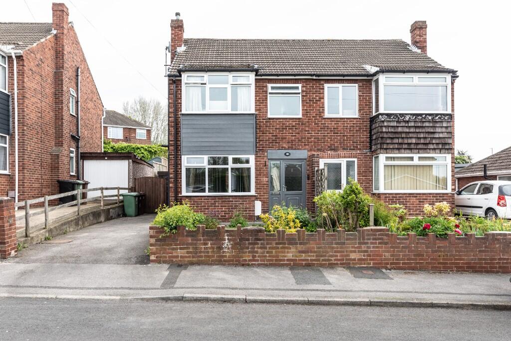 Main image of property: Whitehouse Crescent, Leeds, West Yorkshire, LS26