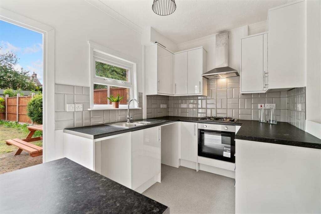 Main image of property: Alexandra Road, Croydon