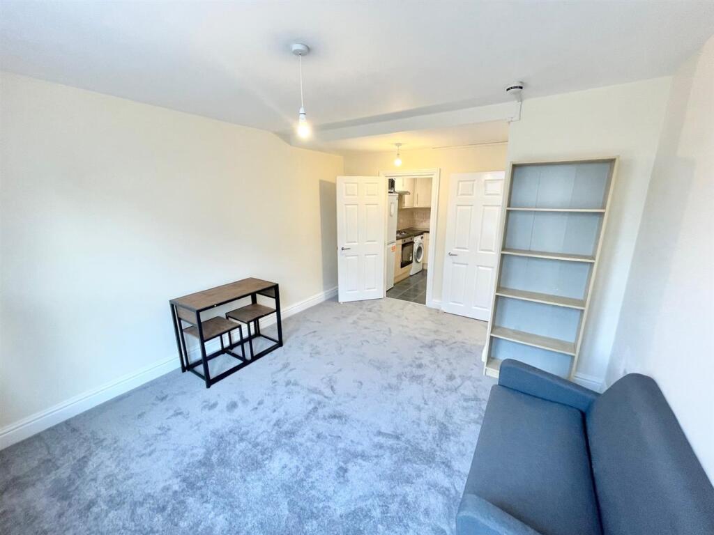 Main image of property: Mill Lane, London