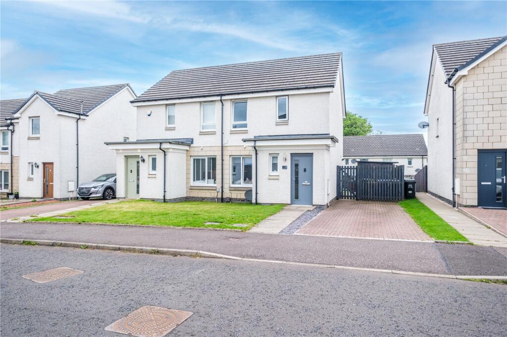 Main image of property: Springbank Gardens, Glasgow, G31