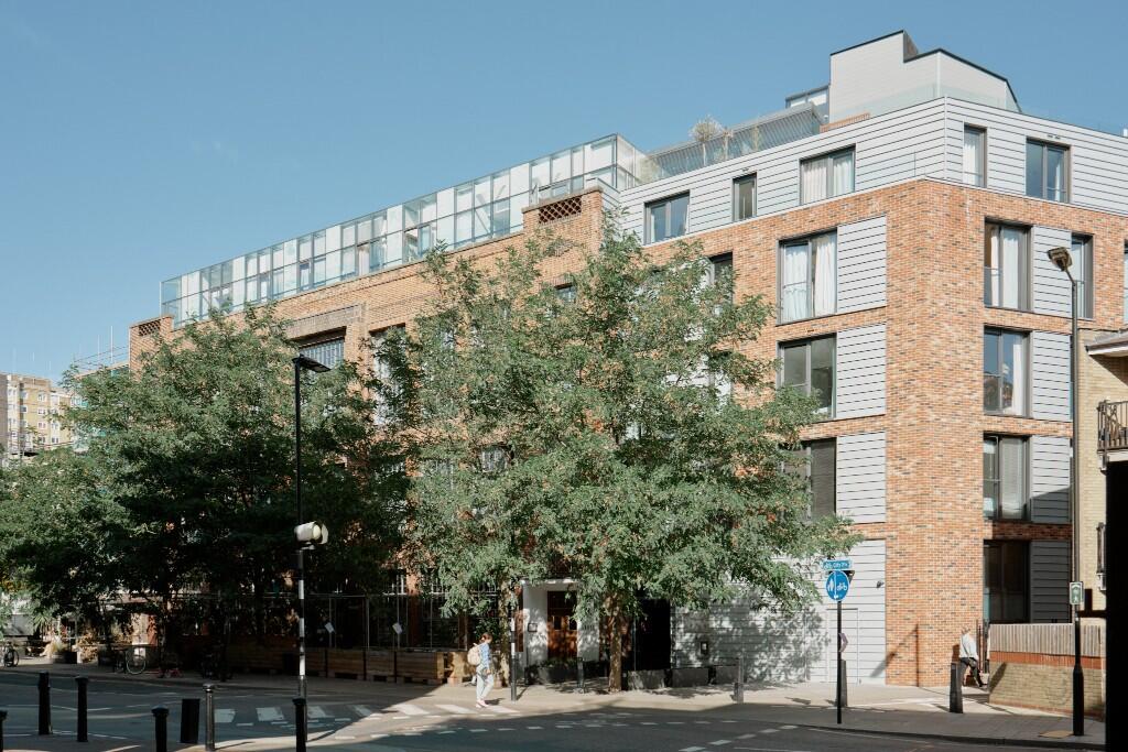 Main image of property: Richmond Road, London, E8