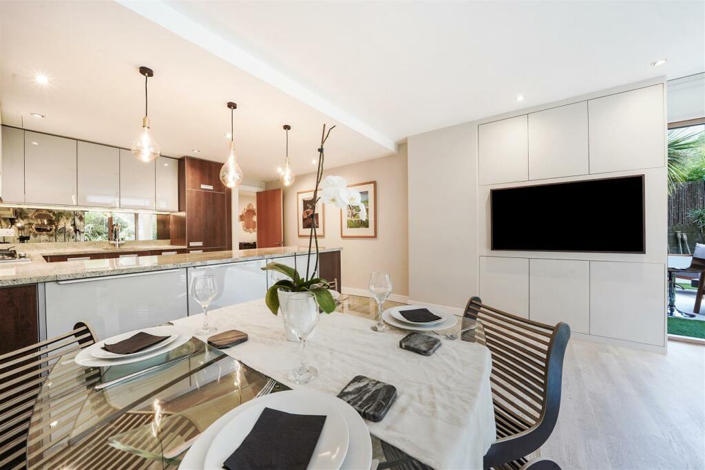 Main image of property: West Hampstead, London NW6