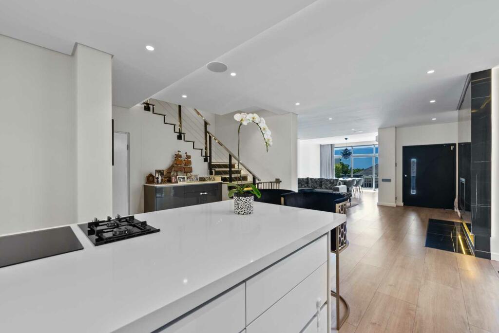 Main image of property: Western Cape, Cape Town, Cape Town