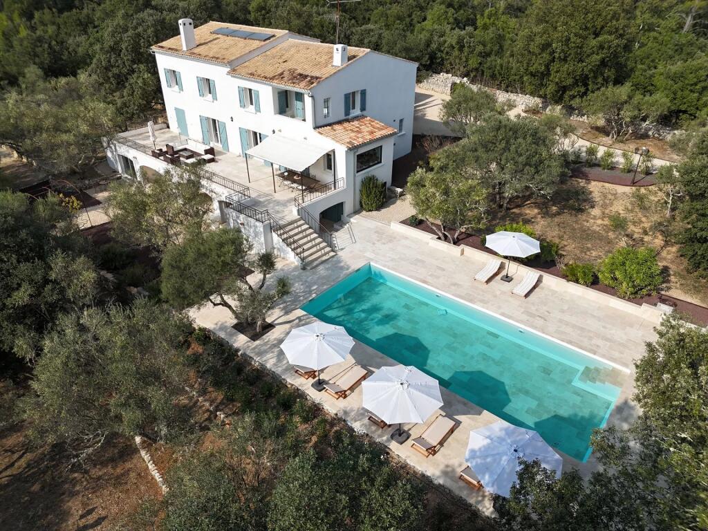 Main image of property: Provence-Alps-Cote d`Azur, Var, Le Thoronet