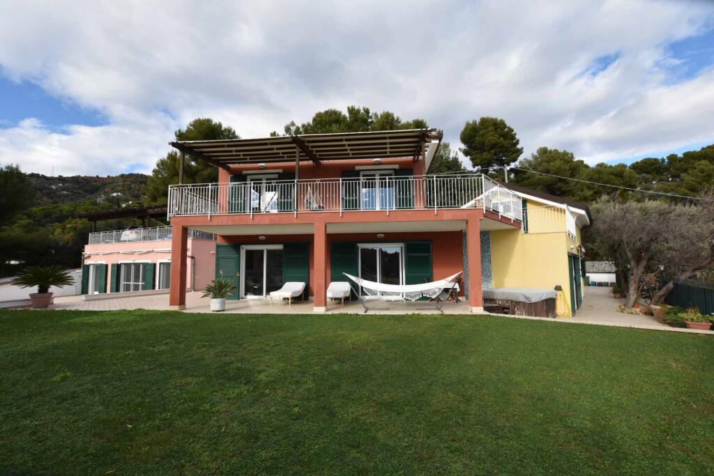 Main image of property: Liguria, Savona, Alassio