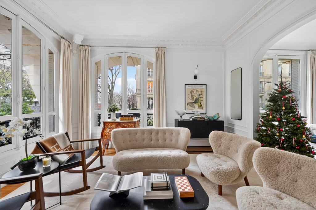 Main image of property: Paris-Isle of France, Paris