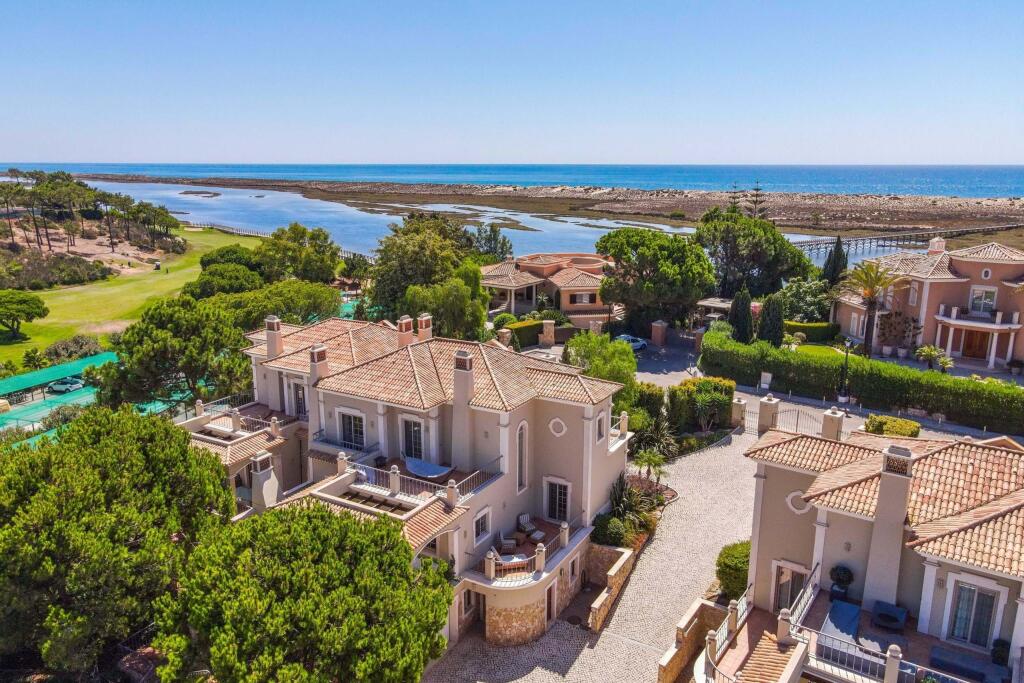 Main image of property: Algarve, Almancil