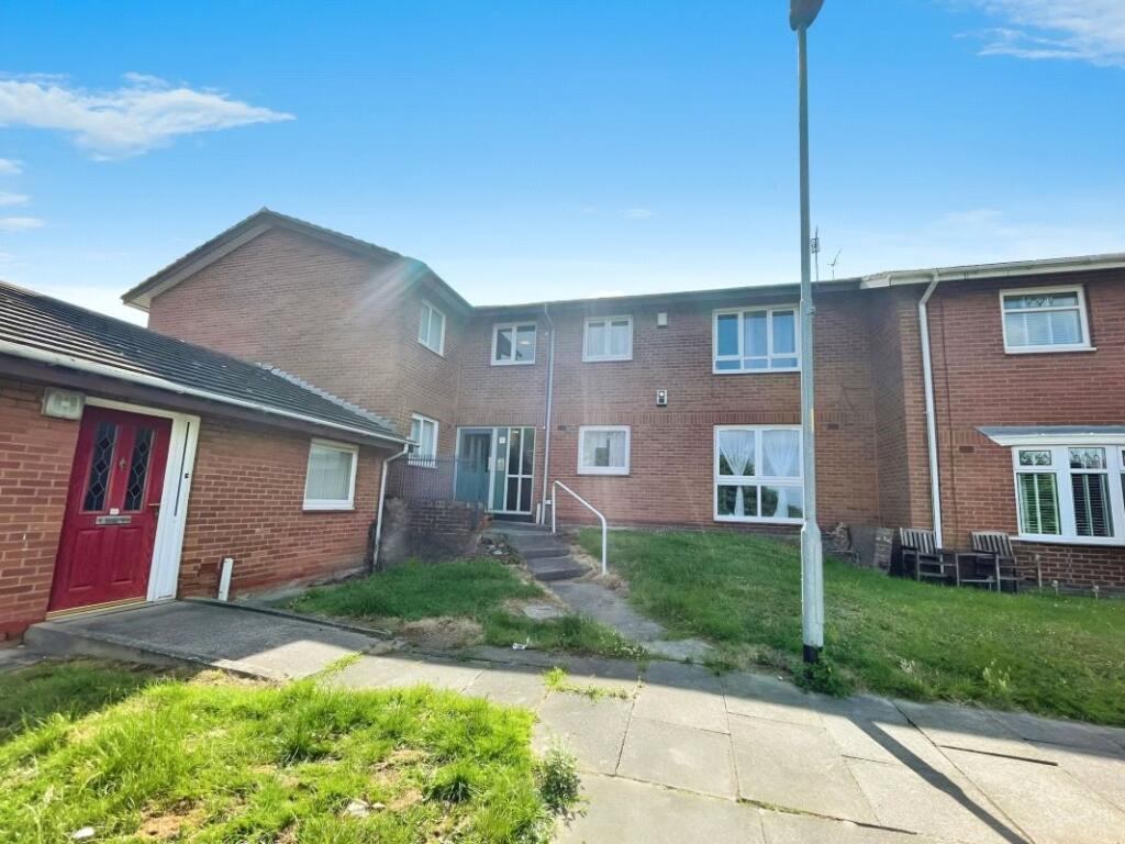 Main image of property: 6 Cotfield Walk, Bensham, Gateshead, Tyne and Wear, NE8