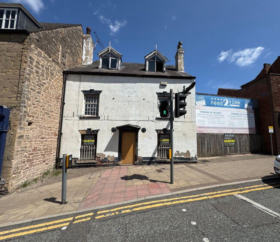 Main image of property: Portland Arms, 21 Albert Street, Mansfield, Nottinghamshire, NG18 1EA