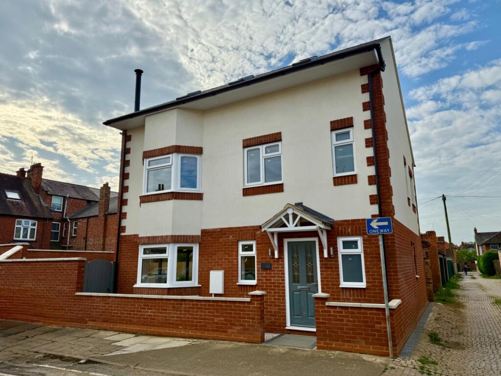 Main image of property: Birchfield Road, Abington, Northampton,  NN1 4RH