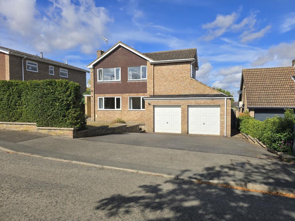 Main image of property: Parsons Close, Grendon, NN7 1JS