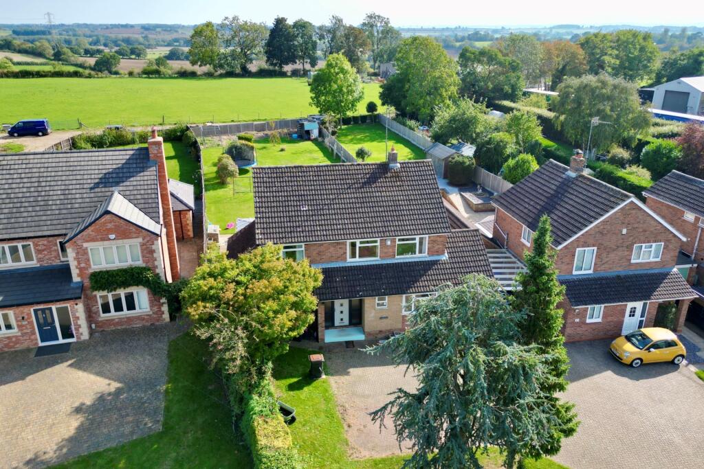 Main image of property: East Street, Long Buckby, NN6 7RA