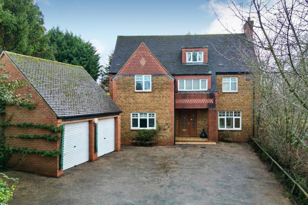 Main image of property: Green End, Northampton, NN2 6RD